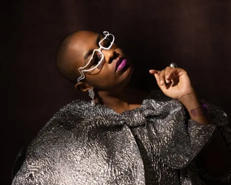The Multifaceted Vocalist: Oh Snap Review – A Jazz Artist of Rare Gifts and Bold Diversity
